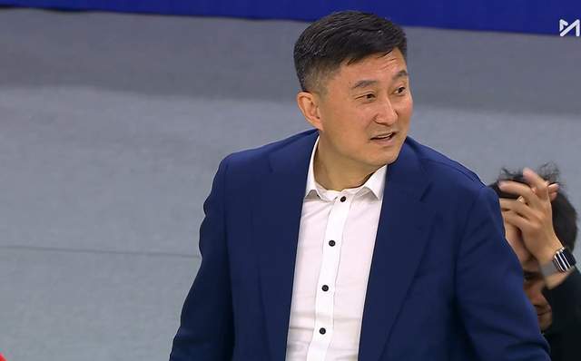 九游娱乐官网-广东队冲前4,崔永熙吐槽,萨林杰复出,黄明依或走人,杜锋真难